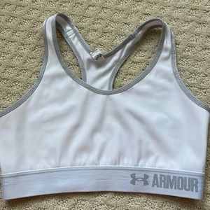 Under Armour sports brac